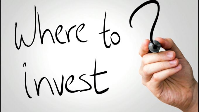 Financial Advise for Investing in a Volatile Market financial-advice