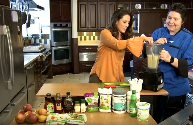 Chef Omei Eaglerider Shows Us How to Make a Healthy, Delicious Smoothie Fry's Marketplace smoothie recipe