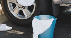 DIY car wash mitt