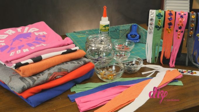 Trendy DIY Friendship Bracelets to Spice Up the New School Year DIY friendship bracelets