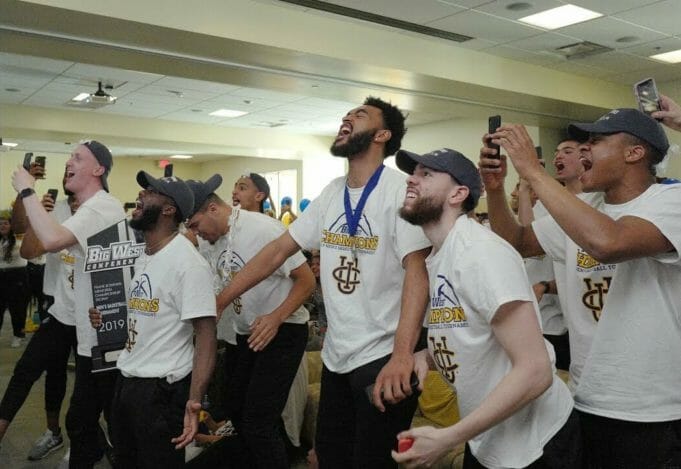 UC Irvine Anteaters mens basketball