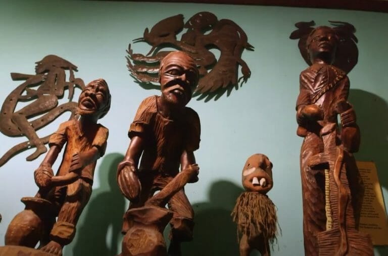 New Orleans Voodoo Museum Interview and Video Tour