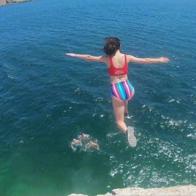 Nelson's Landing cliff jumping