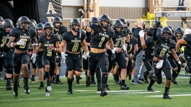 Broken Arrow Tigers, Broken Arrow High School
